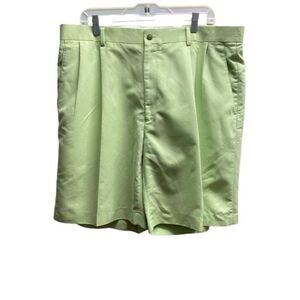 Allen flusser Front pleated pastel green golf shorts/ size 38 / golf / athletic